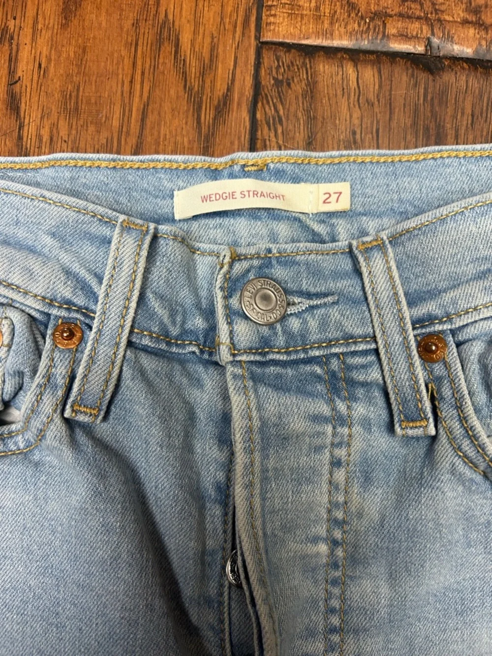 Levi's Light Blue Wedgie Straight Distressed Jeans - Picture 3 of 9